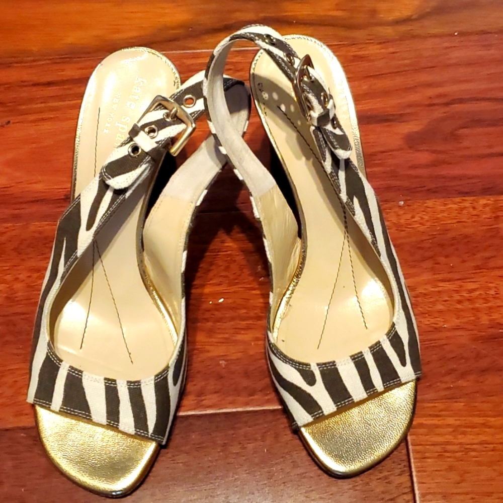 Kate Spade Sz6 patterned sandals